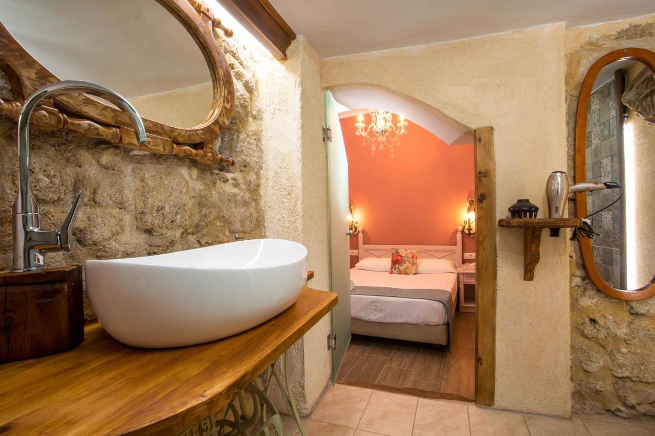 Attiki Hotel Rhodes City Екстериор снимка